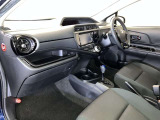前方の見通しが良いすっきりした視界、誰でも扱いやすく運転できます。疲れにくく安心ドライブを更に快適なものにします!