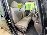 ドライバーによって運転しやすいポジションは異なり、あの車はどうなのか不安なこともありますよね。気になるお車は店頭で乗り込んでご確認いただけます♪