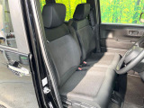 運転席シート廻りは使用感も少なく、良好な状態となっています。前オーナー様が丁寧に使っていたことがよくわかりますね。