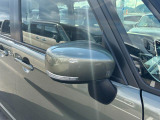ウインカー付きドアミラーで対向車からの視認性もバッチリ☆