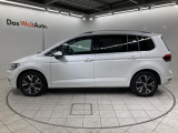 ●Volkswagenを知り尽くしたスペシャリストが隅々まで整備●各モデルの情報がインプットされた専用テスターで過去の細かな不具合を確認。モデルごとや部位ごとに専用スペシャルツールを用いて整備します。