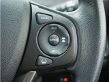 ◆アダプティブクルーズコントロール◆予め設定した車速内でクルマが自動的に加減速。前走車との適切な車間距離を維持しながら追従走行します。【LKAS】車線維持支援システムでステアリング操作を支援。