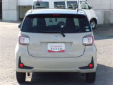 国家整備資格を取得しておりますメカニックが、大切なお客様のお車をご納車に向けて整備致します♪