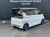 納車前に入念な点検整備をさせていただきます。もちろん全車走行距離無制限のワイド保証付きですので安心してお乗りいただけます。