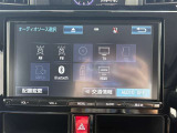 嬉しい装備です♪フルセグTV・DVD再生・Bluetoothオーディオに対応しています!!