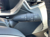 【 オートライト 】オートライトなのでライトの点け忘れを気にすることなく運転が出来ます♪