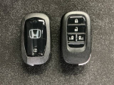 スマートキーです!ドアの施錠・解錠・エンジンの始動がスムーズで大変便利です!