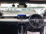 この度は、当店のお車をご覧いただきまして誠にありがとうございます。当店では全国販売・納車も行っております。県によって陸送費用は異なりますのでお気軽にお問い合わせください。