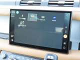 AppleCarPlay、AndroidAutoをBluetoothにて接続可能です。事前に設定すればエンジンONで自動接続、使い慣れた地図アプリや音楽再生をタッチスクリーンから操作可能です。