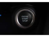 【スタートボタン】 ブレーキペダルを踏んでスタートボタンをプッシュ!