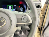 各操作スイッチなどもハンドルから手を放すことなく操作可能で安全運転に支援いたします!