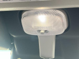 LEDルームランプがとっても明るい☆