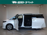両側パワースライドドア付きだから、狭い駐車スペースなどでの 乗り降りラクラク!小さなお子さまのいるご家庭には嬉しい装備。