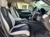 店舗併設のサービス工場にてホンダ車を知り尽くしたサービススタッフが心を込めて納車整備を実施致します。
