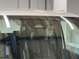 車線を逸脱する可能性がある場合に警報でお知らせするLDA(レーンデパーチャーアラート)付!ICS(インテリジェントクリアランスソナー)付!