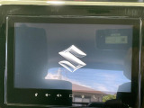 【メーカー純正9型ナビ】インテリアに溶け込むスタイリッシュな「専用設計」メーカーナビを装備♪視認性や操作性など基本性能にも優れ、より上質なカーライフをお楽しみいただけます。