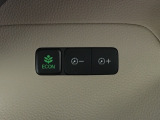 【eコンスイッチ】低燃費運転をサポートするECONモード。スイッチをONすると、エンジンやトランスミッション、A/Cなどを協調制御し、燃費の向上に貢献。エコドライブの効果を高めます。