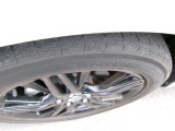 ご納車時新品タイヤ交換致します