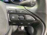 【レーダークルーズコントロール】高速道路での長距離走行が楽に!!自動で速度を保つクルーズコントロールが、衝突軽減システムと連携し、前方の車両を感知して車間を保つように速度調節してくれます!!