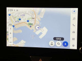 広い展示場にゆったりと展示をしております。ベビーカーでもゆっくりと車をご覧いただけますよ!