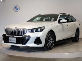 BMW i5ツーリング eドライブ40 Mスポーツ