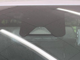 【トヨタセーフティセンス】走行中に前方の車両等を認識し、衝突しそうな時は警報とブレーキで衝突回避と被害軽減をアシスト。より安全にドライブをお楽しみいただけます。