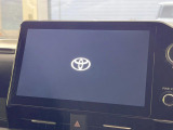【10.5インチ ディスプレイオーディオ】大画面のディスプレイはAppleCarPlayやAndroidAutoが利用可能。大きな画面でスマホナビアプリ等が利用いただけます♪