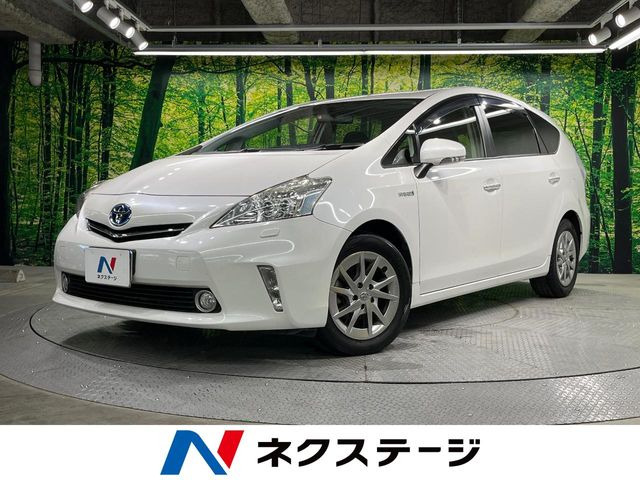 トヨタ プリウスα 