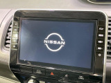 【大画面ナビ】人気の大型9インチナビを装備。存在感のある大画面はインパクト大!ナビ利用時のマップ表示は見やすく、テレビやDVDは臨場感がアップ!いつものドライブがグッと楽しくなります♪