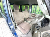 運転席シート廻りは使用感も少なく、良好な状態となっています。丁寧に使われていたことがよくわかりますね。