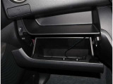 ネットでお車をお探しの方でも、お車の状態が一目で分かりやすい。トヨタ検査員による品質評価表つきで車両の状態詳細を明記致しておりますのでお気軽にお尋ね下さい。