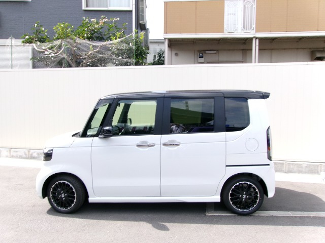 N-BOXカスタム ターボ コーディネートスタイル 2トーン