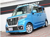 【車屋】として、長く車業界に従事した経験豊富なスタッフが多数在籍しております。