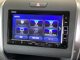 ナビ機能だけでなく、ミュージックサーバー、Bluetooth、フルセグテレビ、DVDとCD再生など、オーディオ機能がついています。