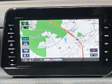 MJ323D-L9インチ純正SDナビ・フラットで一体感のある9インチ大型モニターです。CD・DVD・TV・Bluetoothなど充実した装備!