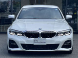 自動車保険も純正のクオリティを。BMWの正規ディーラーのみが取り扱い可能な、BMW専用自動車保険。専任のスタッフが皆様のカーライフを24時間365日サポート致します。