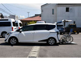 シエンタ 1.5 X ウェルキャブ 車いす仕様車 タイプIII 助手席側セカンドシート付 