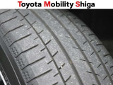 タイヤの残り溝もまだまだ十分あります。
