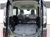 【車屋】として、長く車業界に従事した経験豊富なスタッフが多数在籍しております。