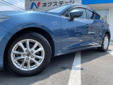 【純正16インチアルミホイール】外観にマッチした純正アルミホイールを装着しております。各種社外アルミホイールや、スタッドレスタイヤも取扱いしております。是非ご相談ください♪