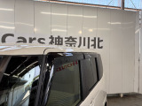 ドアバイザーで雨の日も安心です