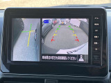 見にくい左下もカメラで確認できるので安心です。
