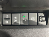 【スズキ セーフティサポート】走行中に前方の車両等を認識し、衝突しそうな時は警報とブレーキで衝突回避と被害軽減をアシスト。より安全にドライブをお楽しみいただけます。