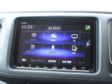 ナビゲーションは純正メモリーナビ(VXM-207VFEi)を装着しております。AM、FM、CD、DVD再生、Bluetooth、音楽録音再生、フルセグTVがご使用いただけます。