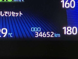 【走行距離】走行距離計の画像です。※撮影時の実走距離となります。車両の移動等により走行距離が進んでいる場合があります。