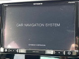 【ナビゲーション】目的地までしっかり案内してくれる使いやすいナビ。Bluetooth接続すればお持ちのスマホやMP3プレイヤーの音楽を再生可能!毎日の運転がさらに楽しくなります!!