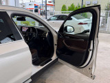 BMW Premium Selection 調布/〒182-0015東京都調布市八雲台2-14-1/TEL.042-426-1166/営業時間:10:00-18:00