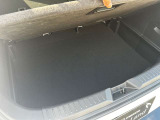 荷室は広くたくさんの日用品のお買い物をお載せできてレイアウト次第で用途が盛りだくさんです。