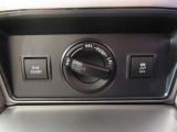 VSC&TRC(トラクションコントロール)+ヒルスタートアシストコントロール(HAC)+電動センターデフロック