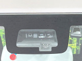 【スズキ セーフティサポート】走行中に前方の車両等を認識し、衝突しそうな時は警報とブレーキで衝突回避と被害軽減をアシスト。より安全にドライブをお楽しみいただけます。